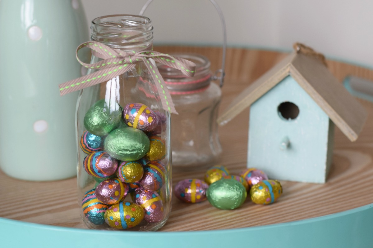 Easter Egg Jars http://rainbeaubelle.com