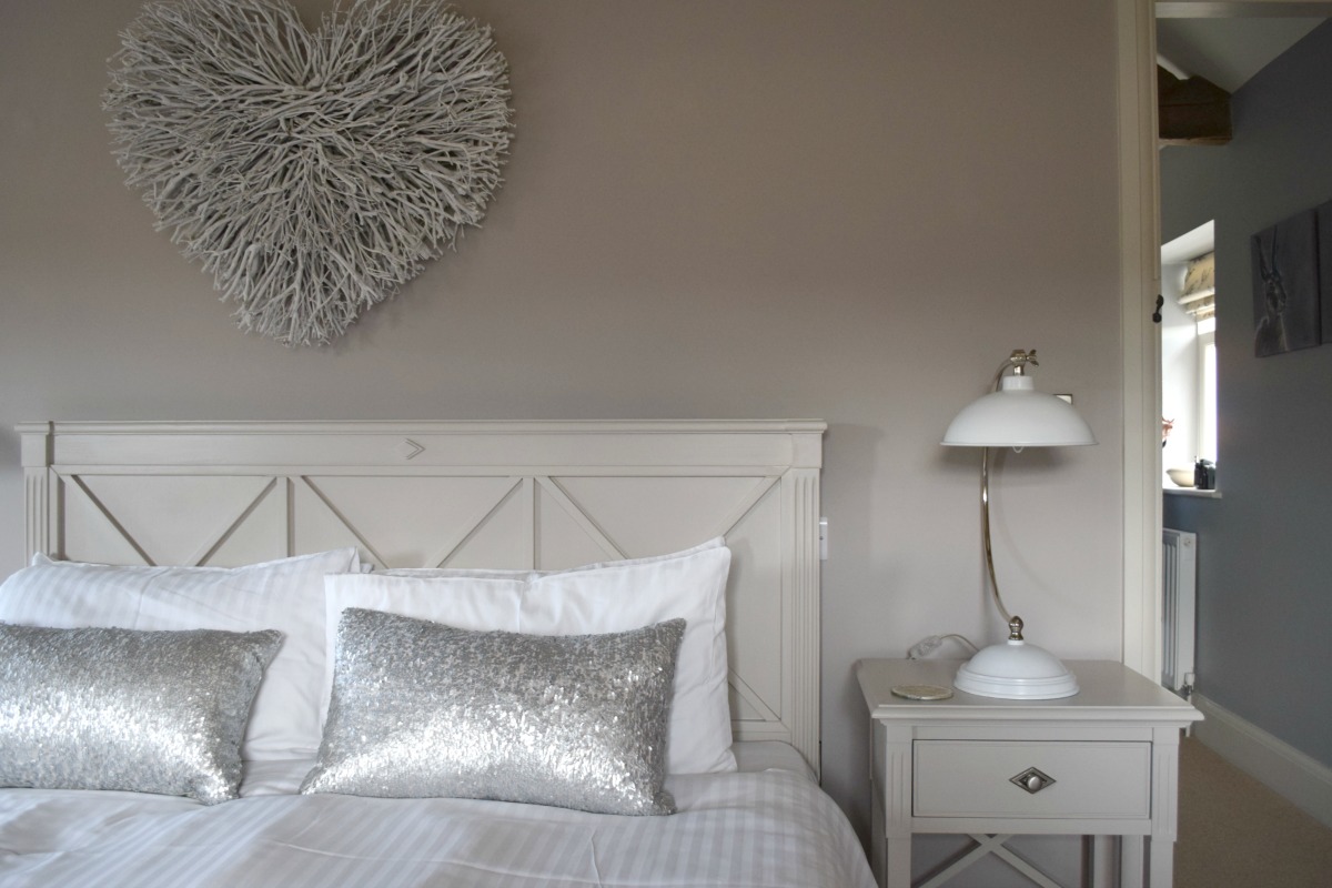 Silver bedroom Shorthorn